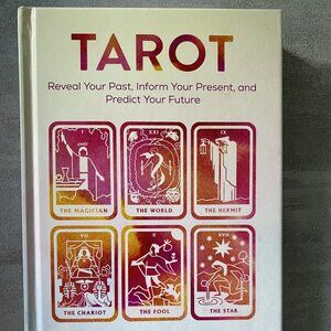 🔮 TAROT by Skye Alexander – Hardcover Guide to the Cards New Condition